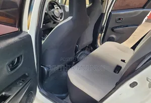 Toyota Vitz 2014 White