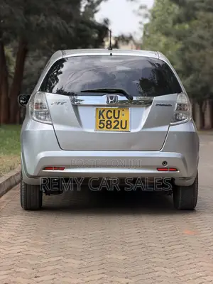 Honda Fit 2012 Silver