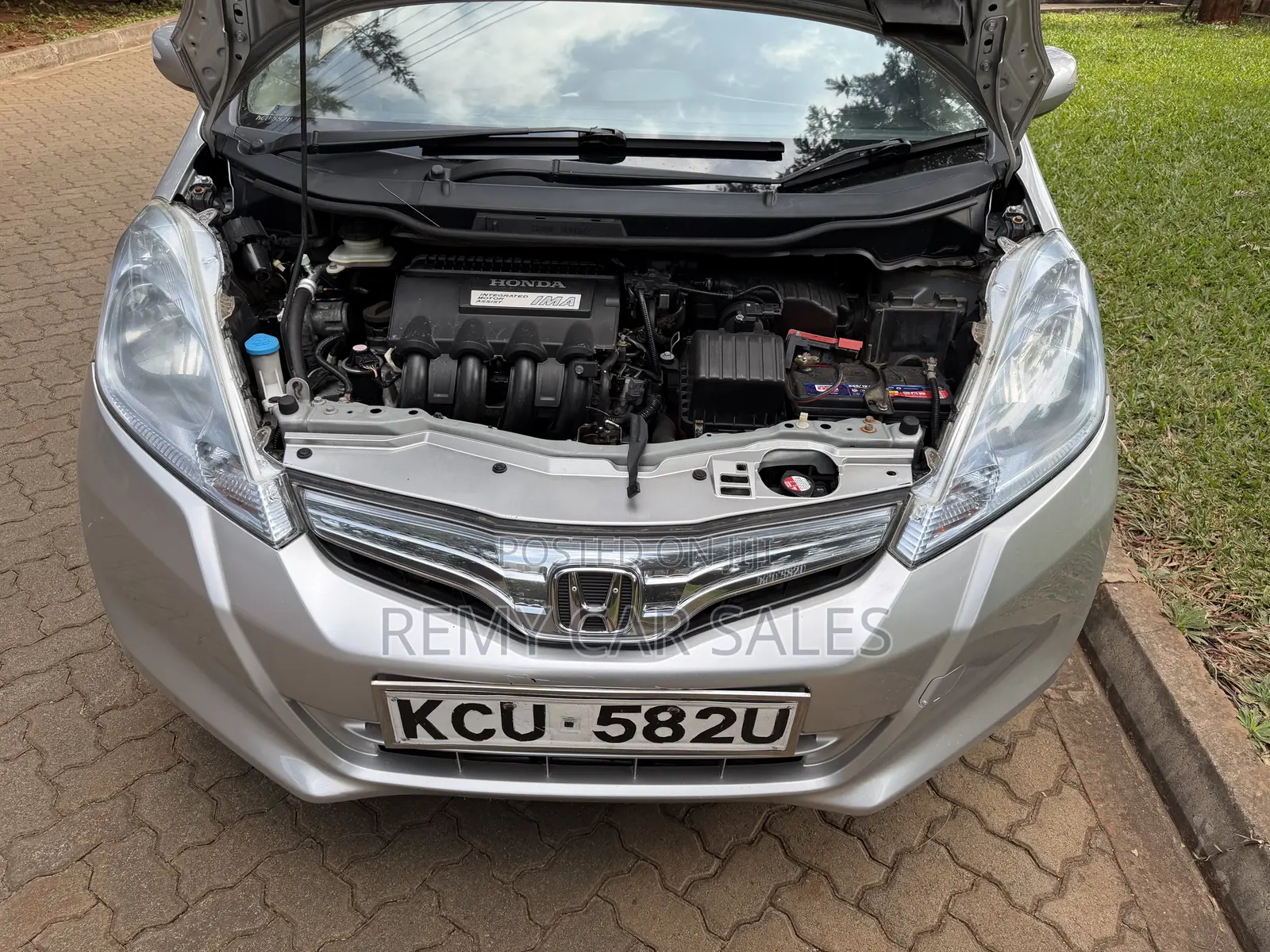 Honda Fit 2012 Silver