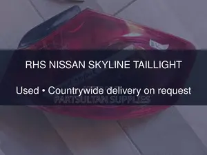 RHS Nissan Skyline Taillight