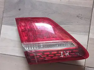 RHS Toyota Crown Boot Light