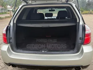 Subaru Outback 2009 Gold