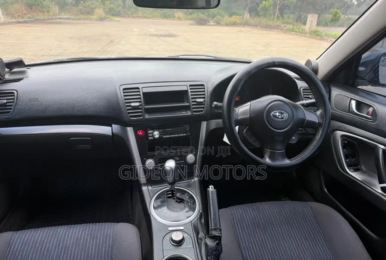 Subaru Outback 2009 Gold