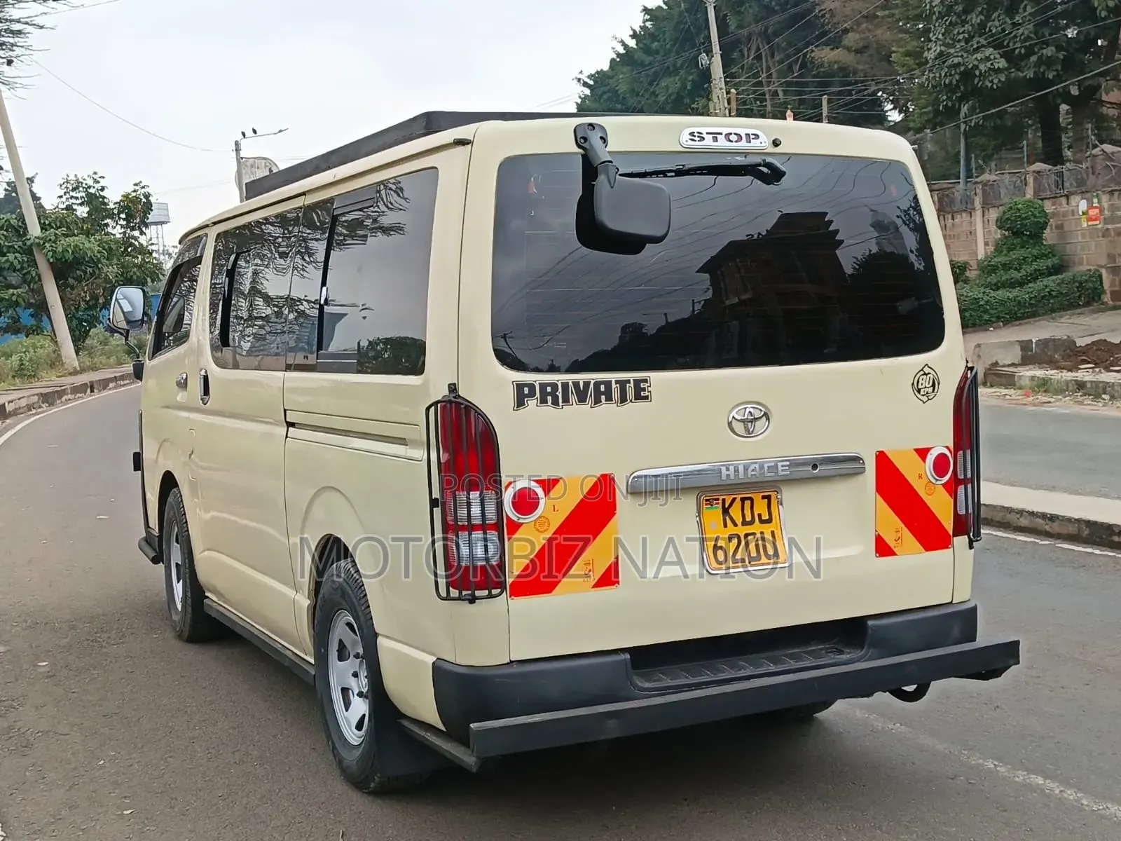 Toyota HiAce 2015 Brown