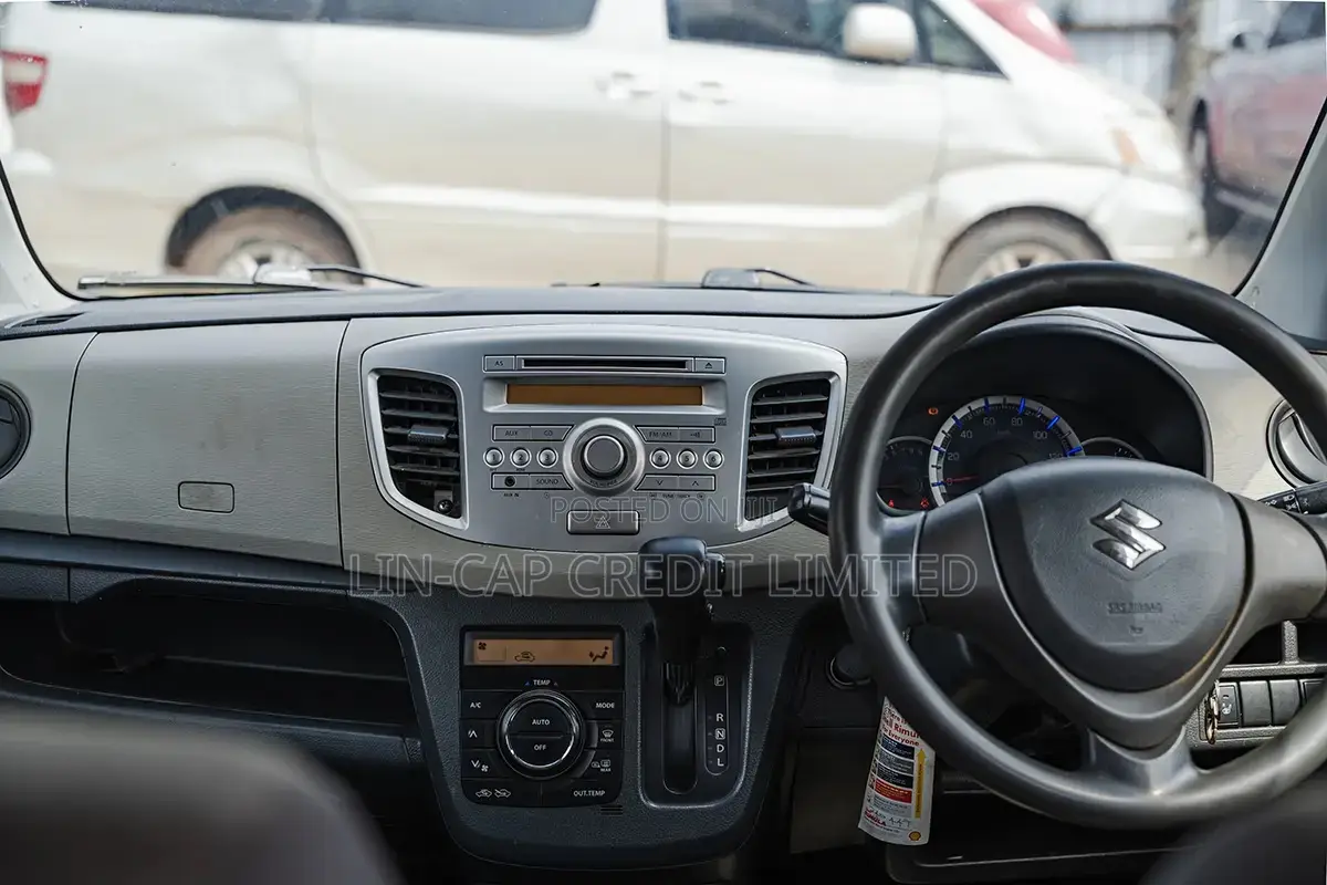Suzuki Wagon 2015 Purple