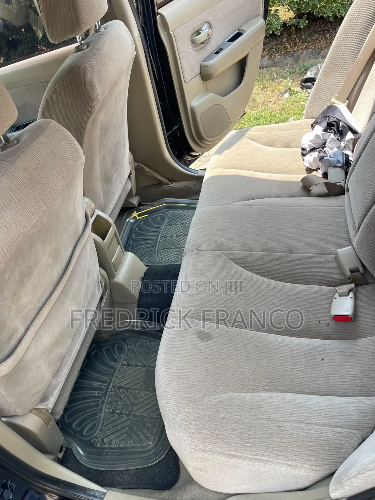 Nissan Tiida 2016 Black