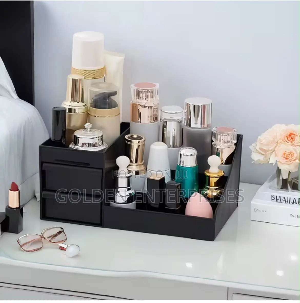 Makeup Storage Box With Drawers