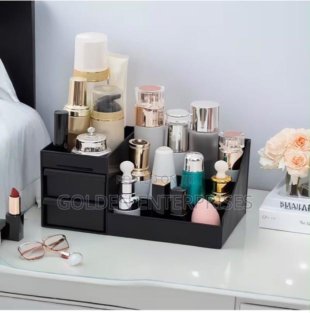 Makeup Storage Box With Drawers - main view