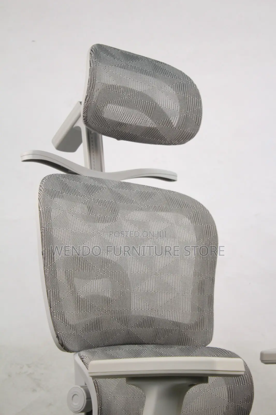 Office Chairs; White Orthopedic Office Chairs With Adjustable Footrest