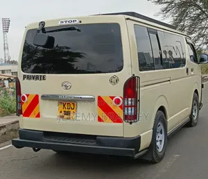 Toyota HiAce 2015 Brown