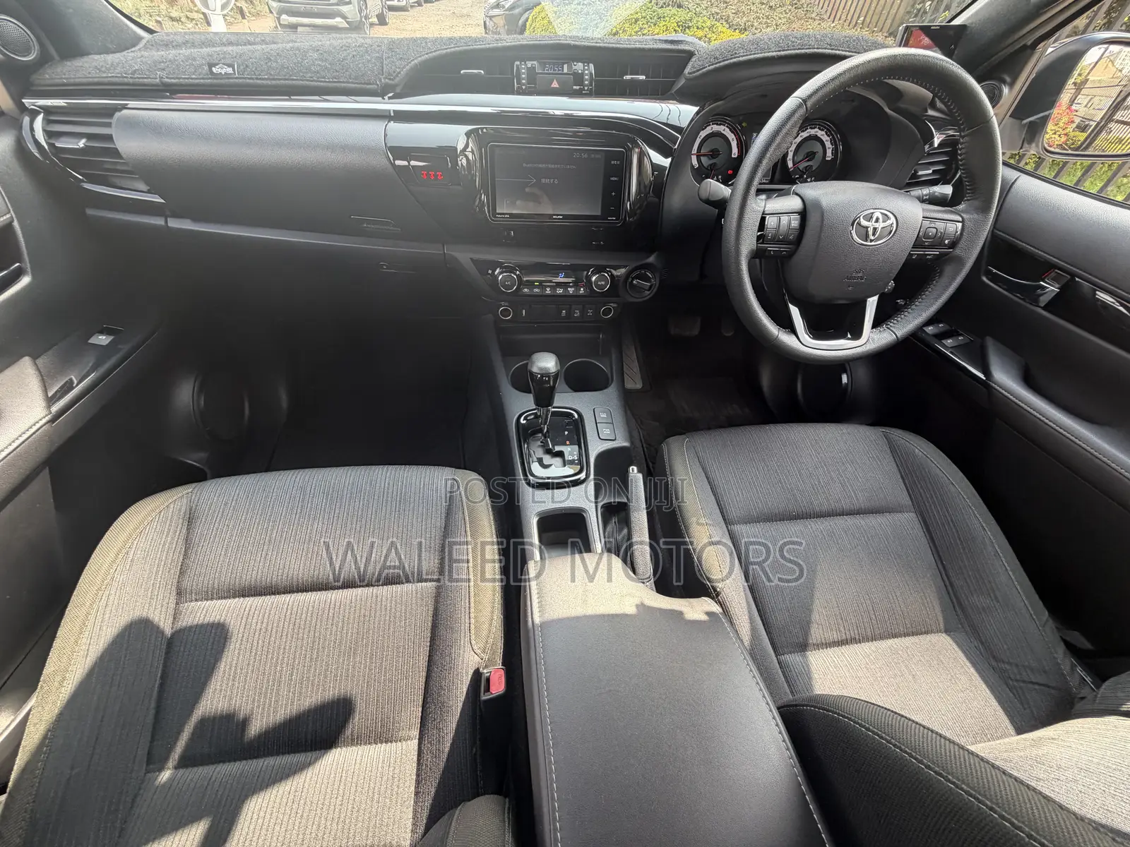 Toyota Hilux 2019 Pearl