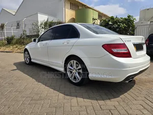 Mercedes-Benz C180 2014 White