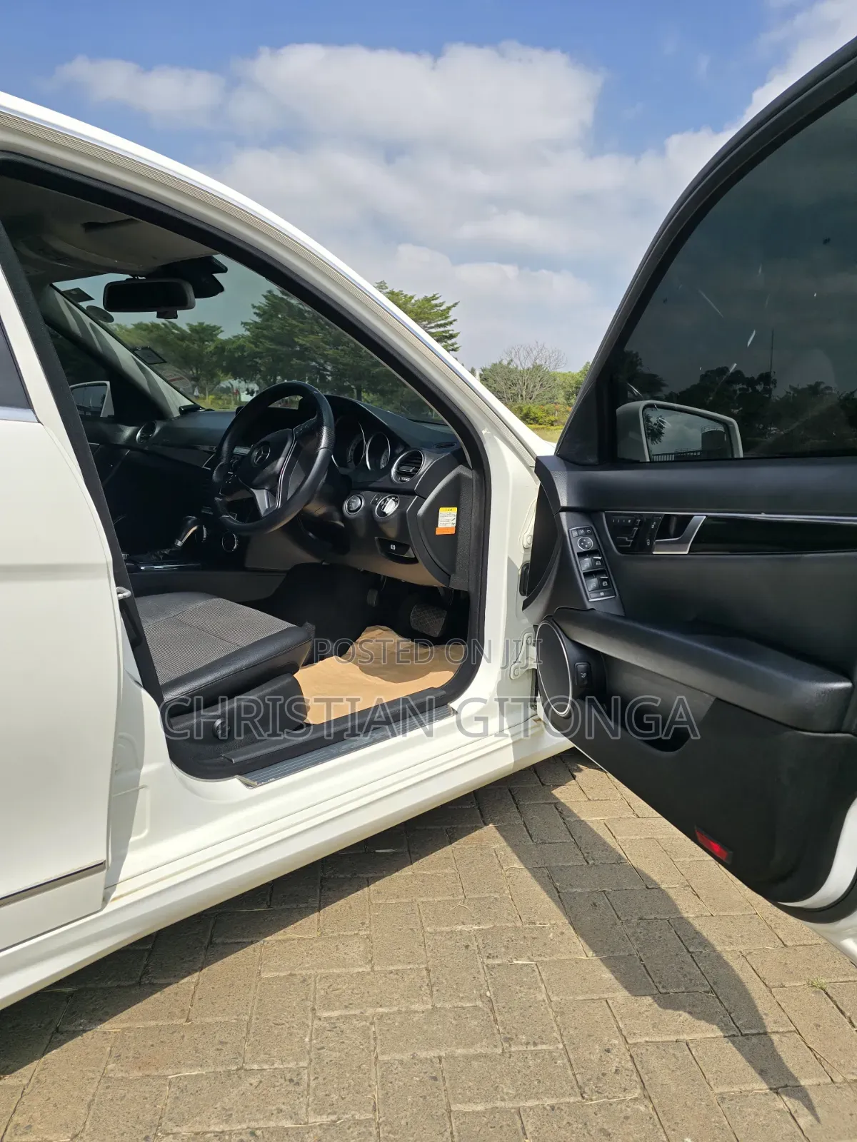 Mercedes-Benz C180 2014 White
