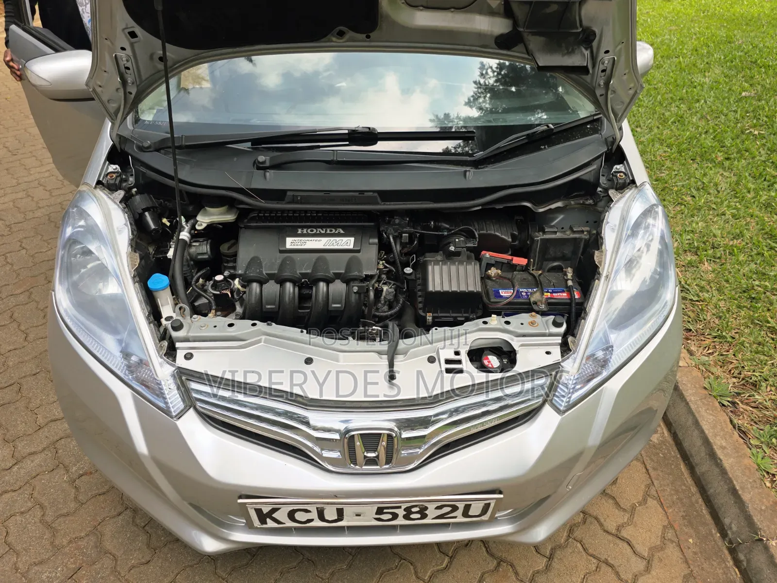 Honda Fit 2012 Silver