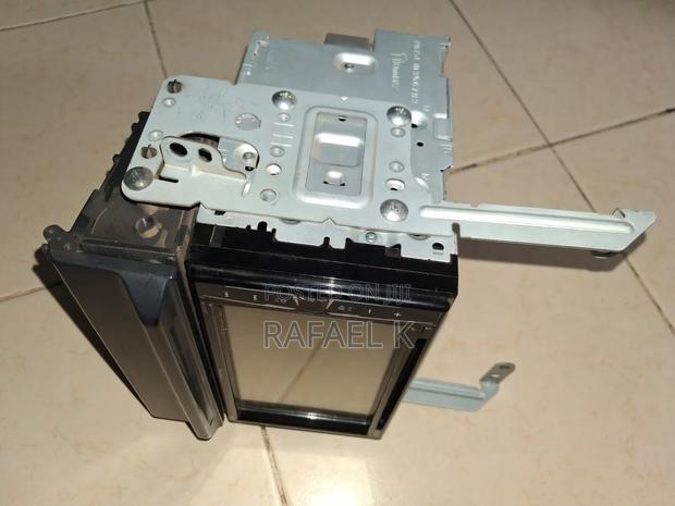 Pioneer AVH-A21BT AV Receiver - thumbnail 2