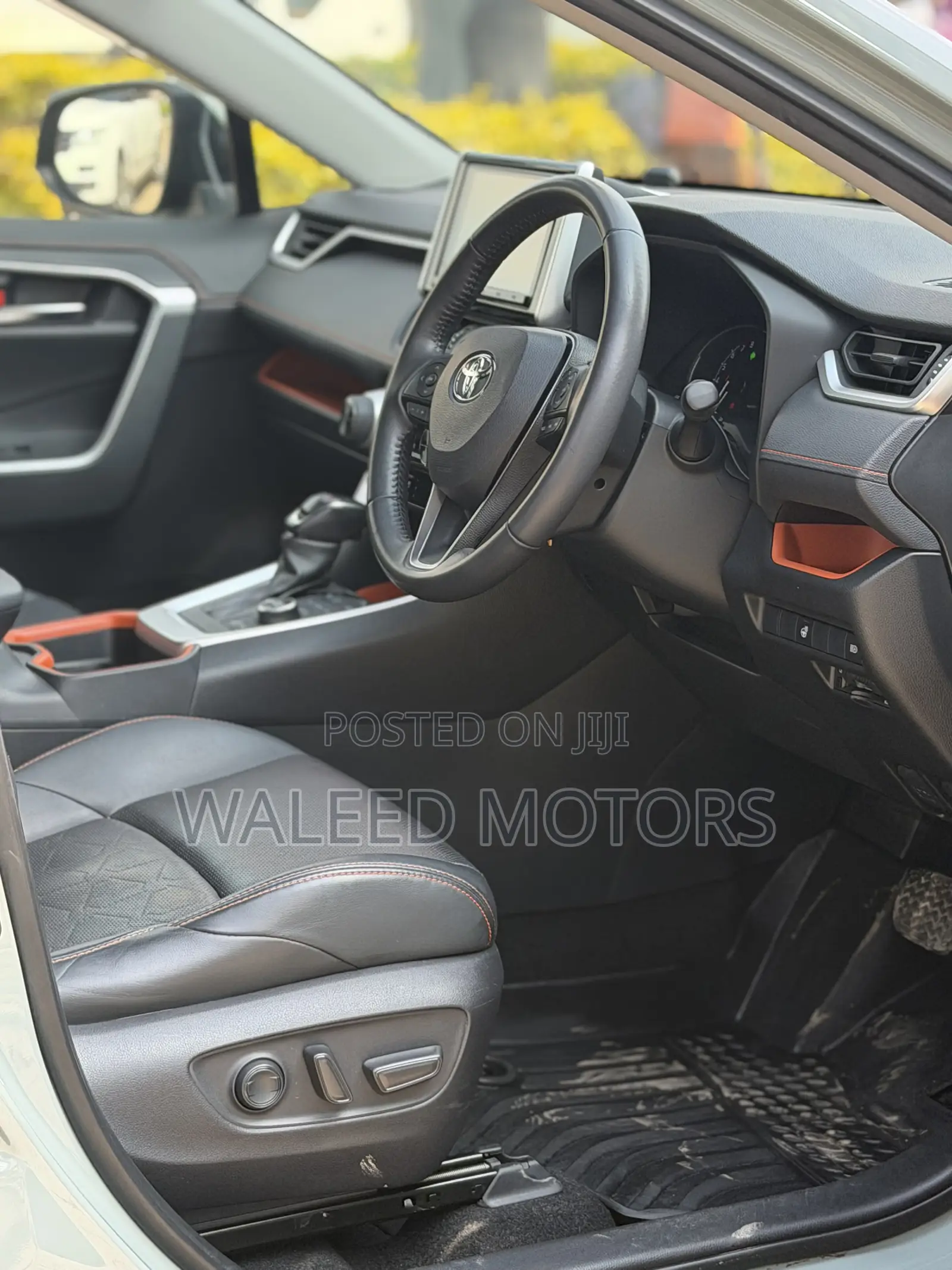 Toyota RAV4 2019 Green