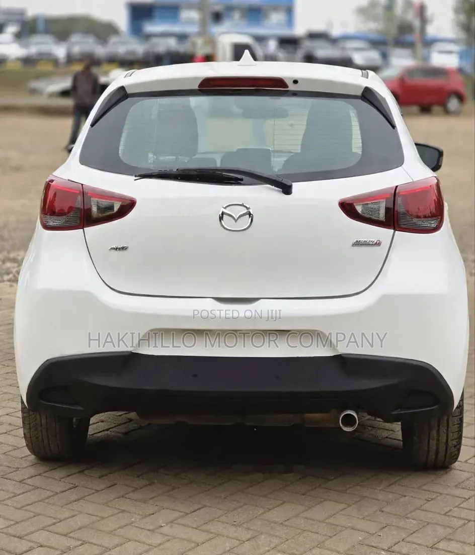 Mazda Demio 2015 White