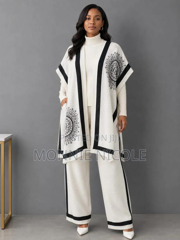 Classic Amara Winter Outfit 3pc Set - main view