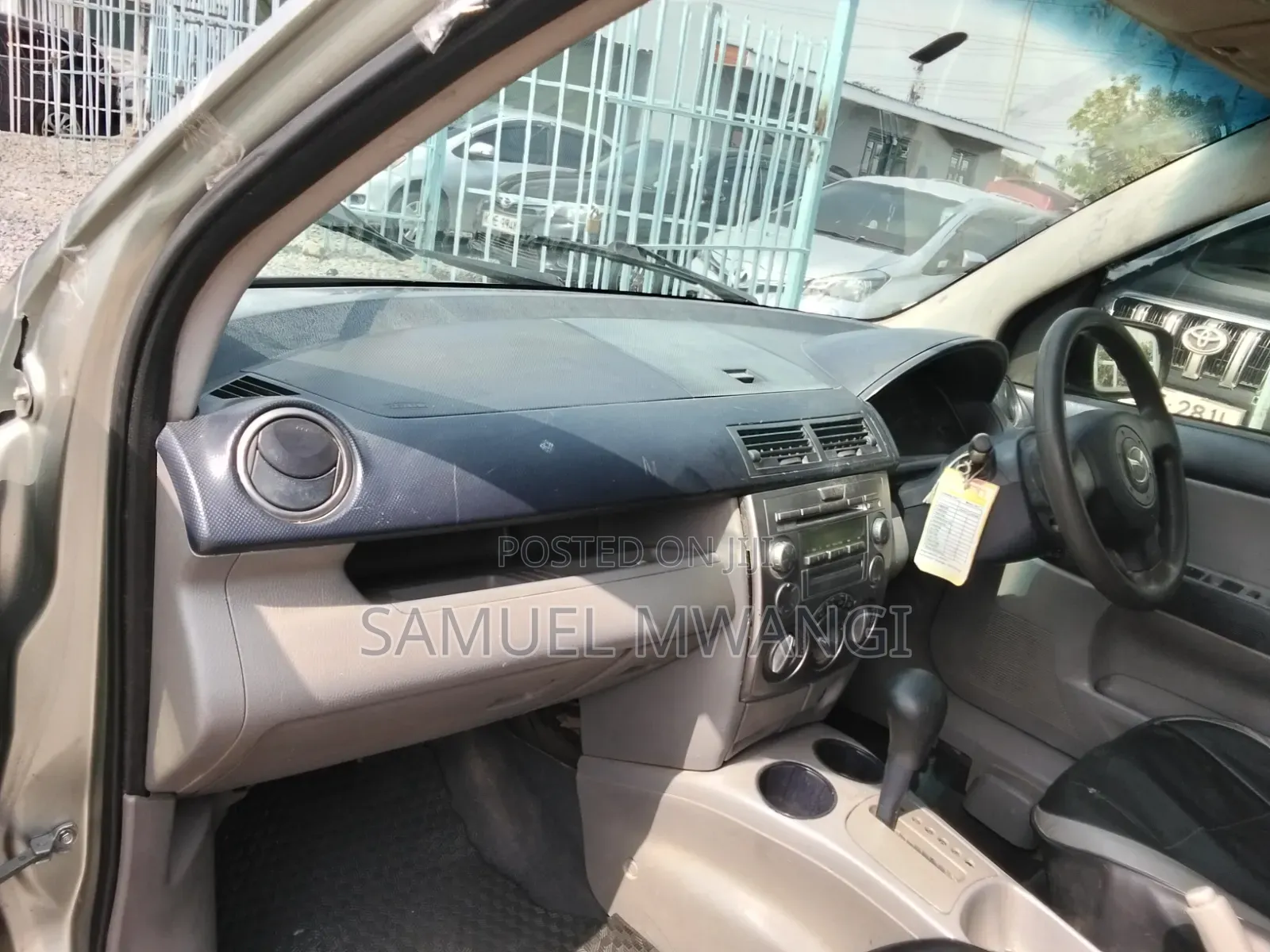 Mazda Demio 2006