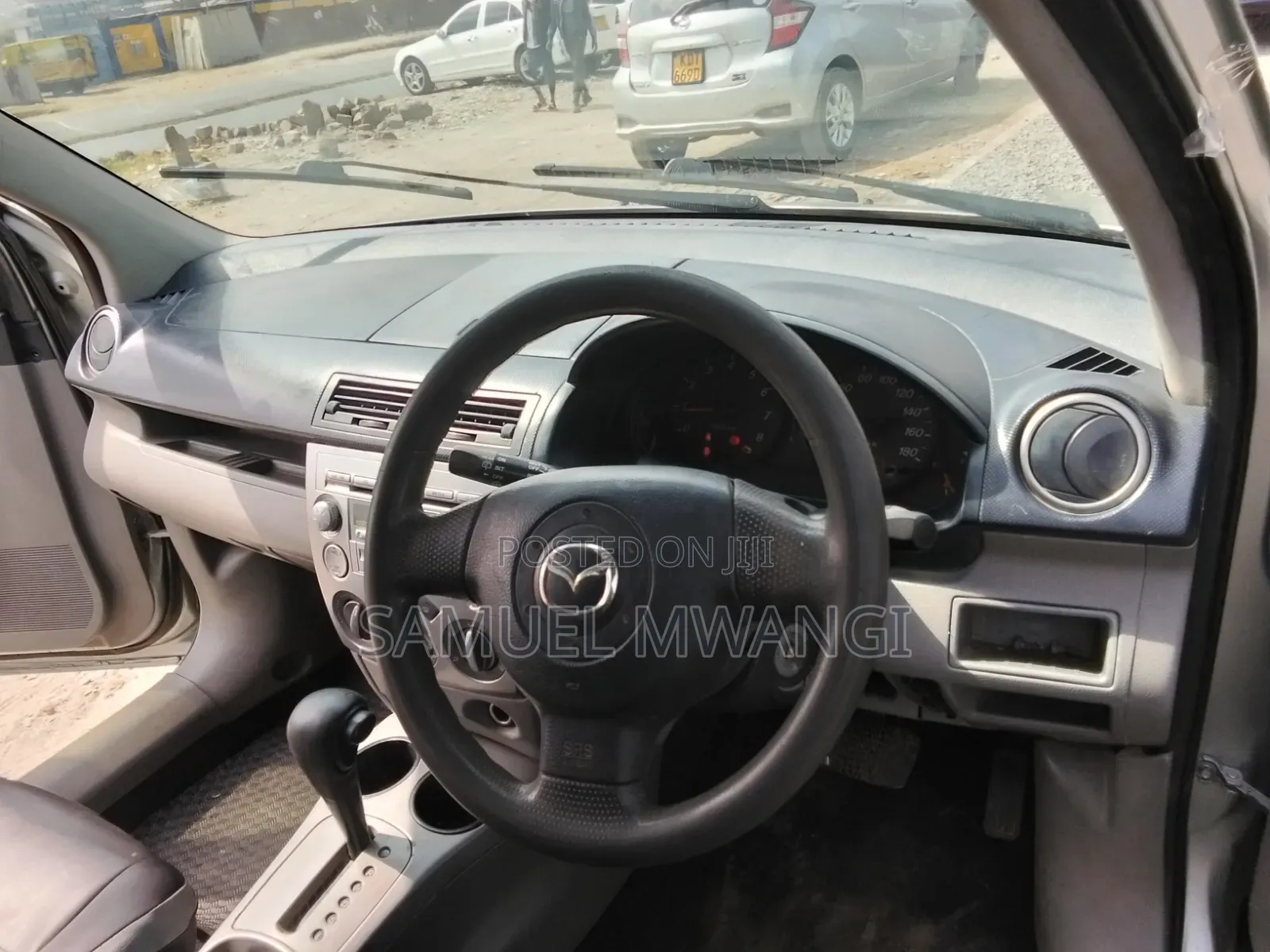 Mazda Demio 2006
