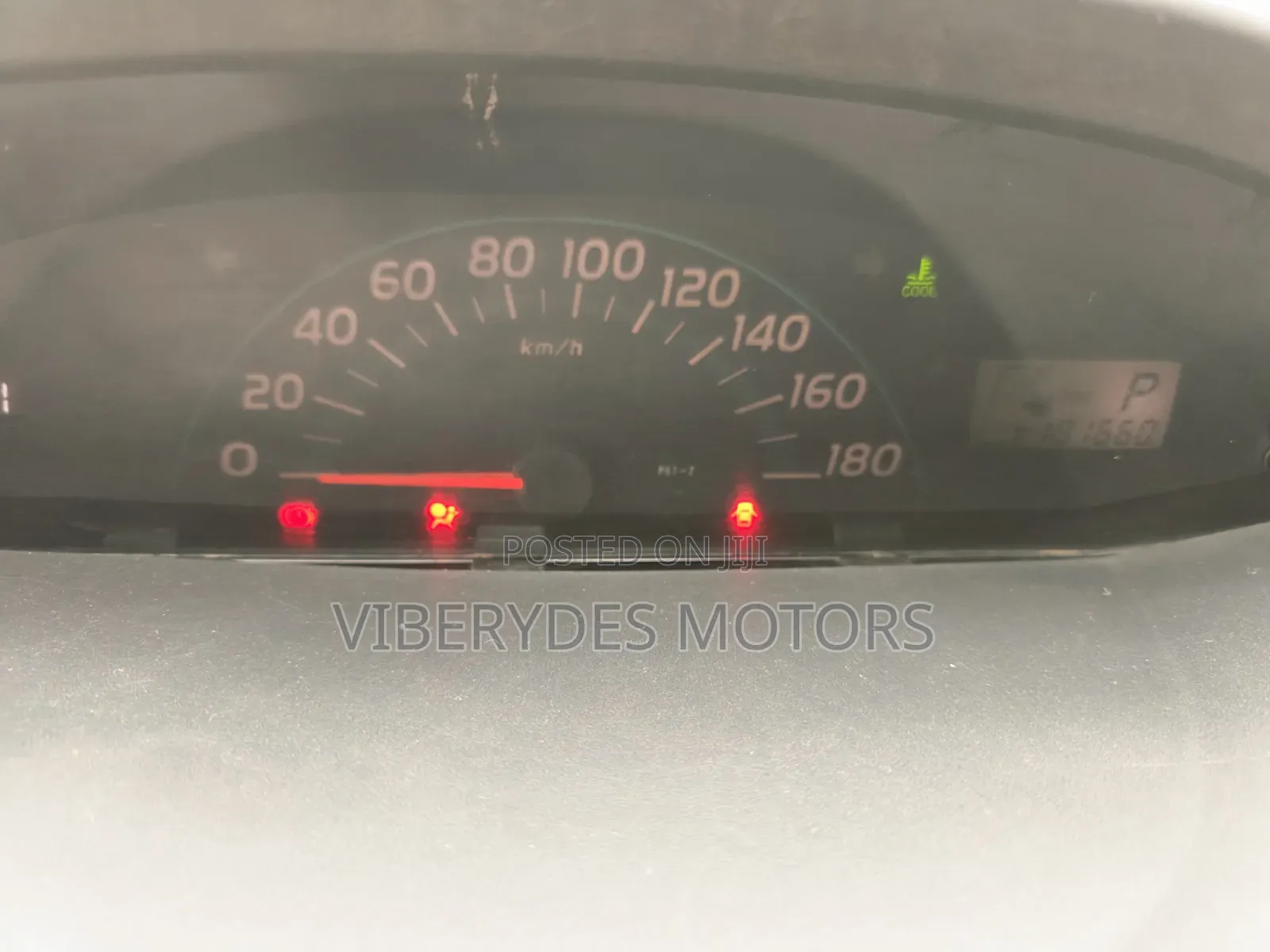 Toyota Vitz 2005 White