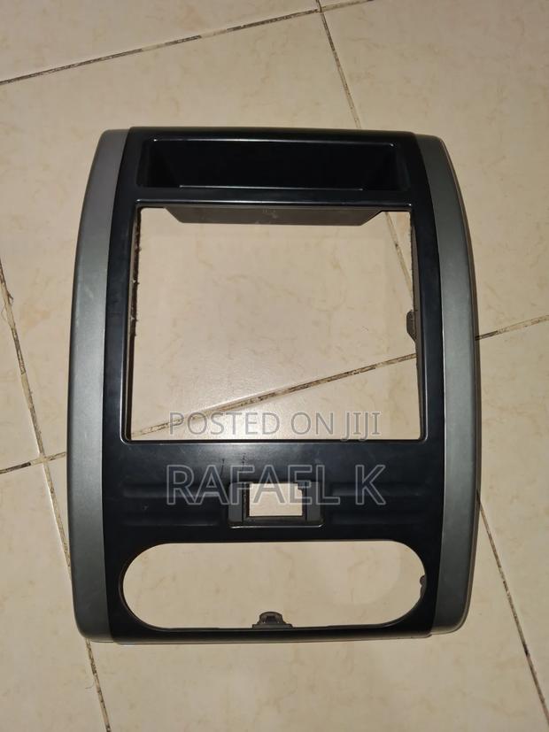 Nissan Xtrail T31 Console 7 Inch - main view
