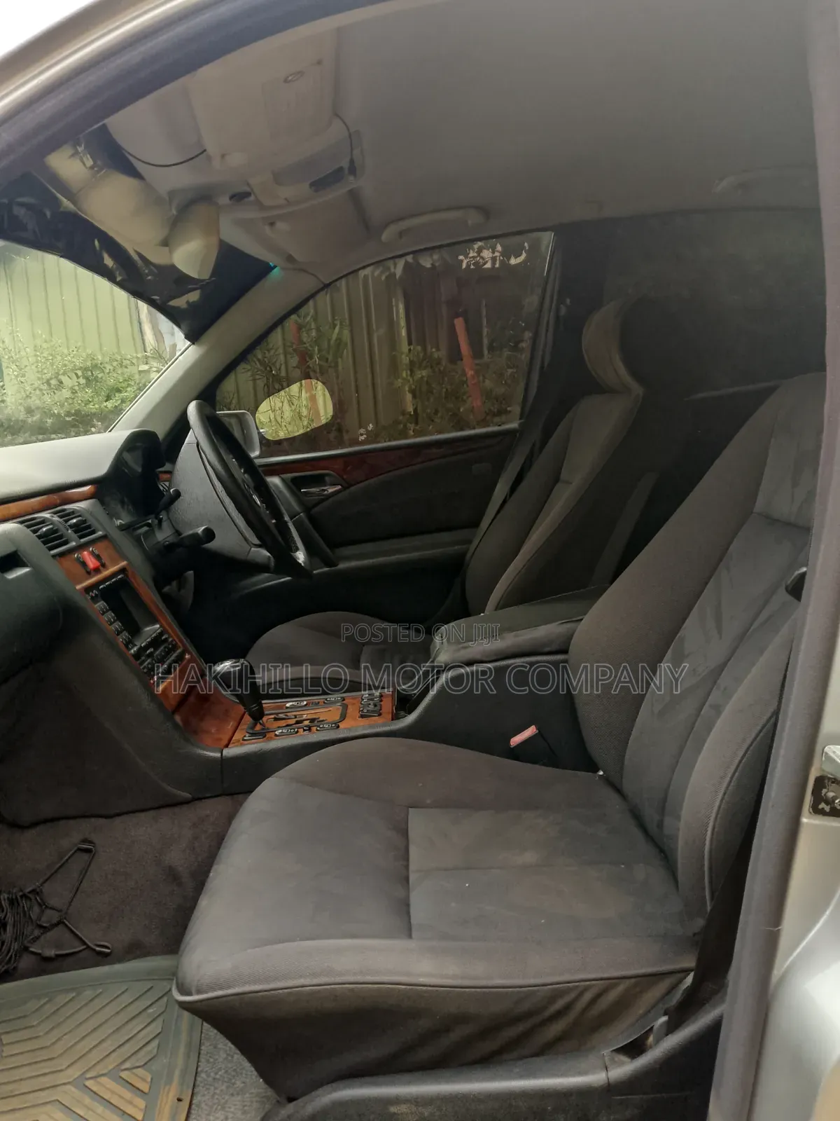 Mercedes-Benz E240 2000 Silver