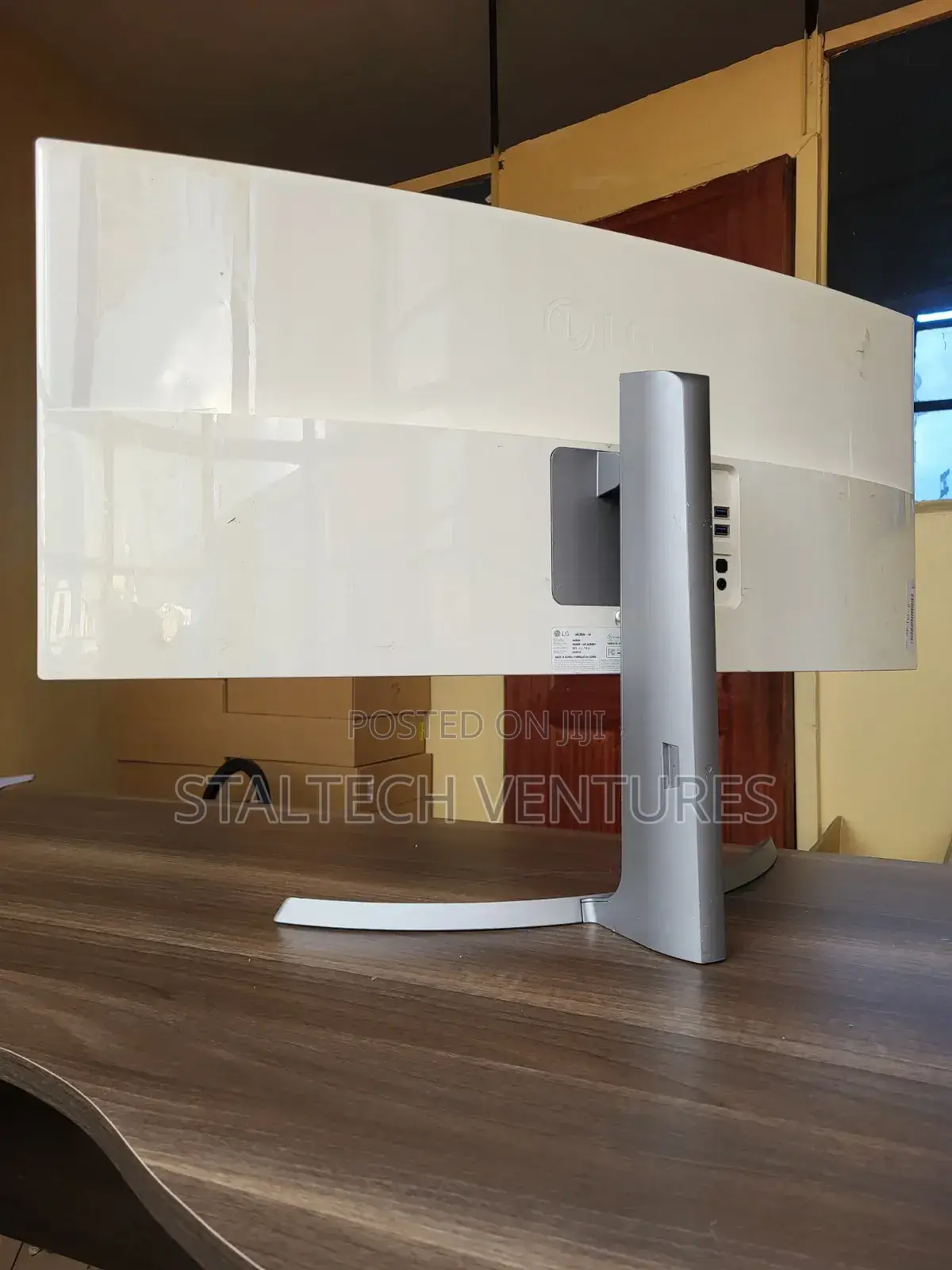 LG 34cb99-W Curved Monitor