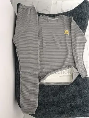 Stripped Fleece Material 10-15