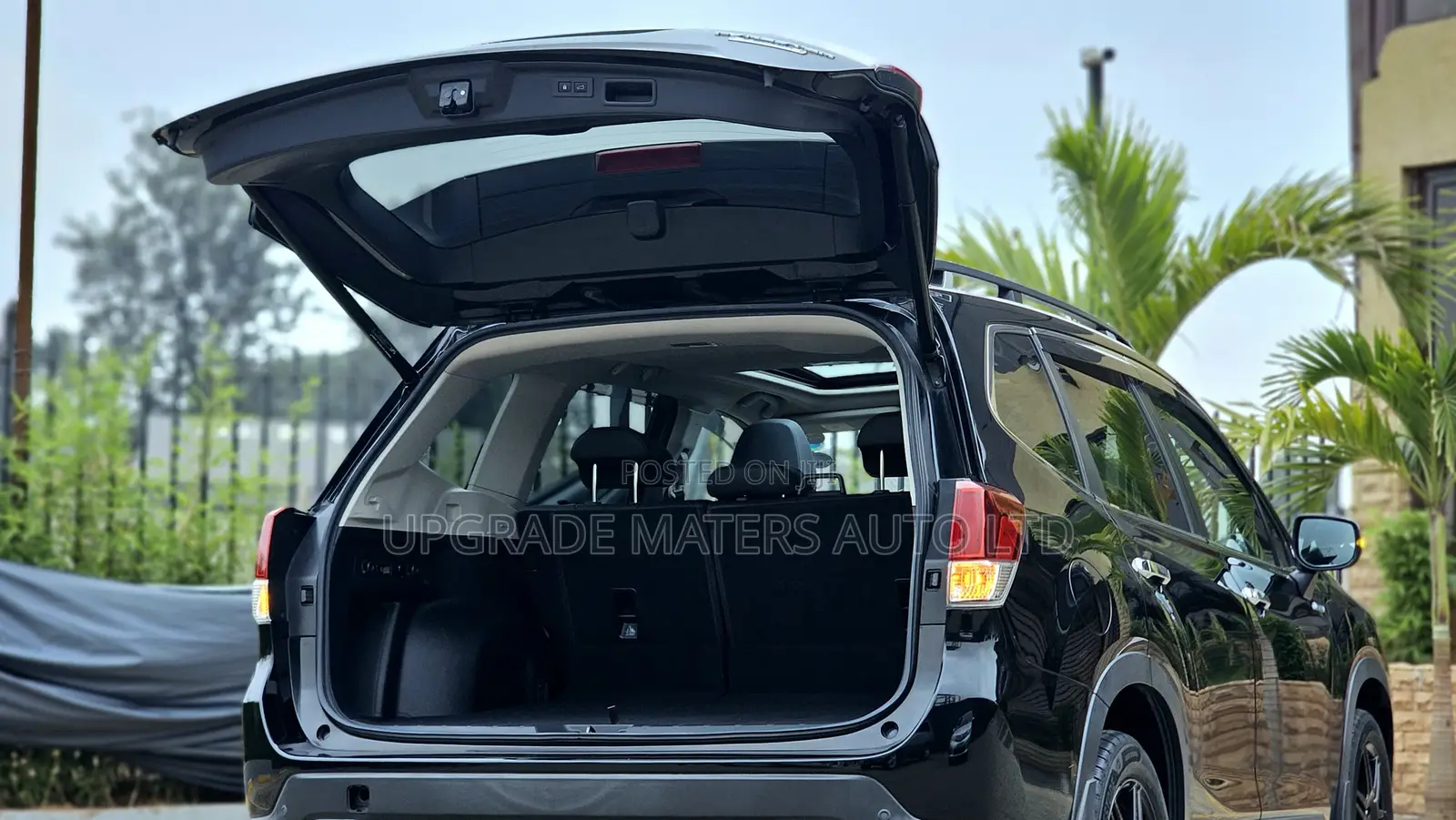 Subaru Forester Premium AWD 2019 Black