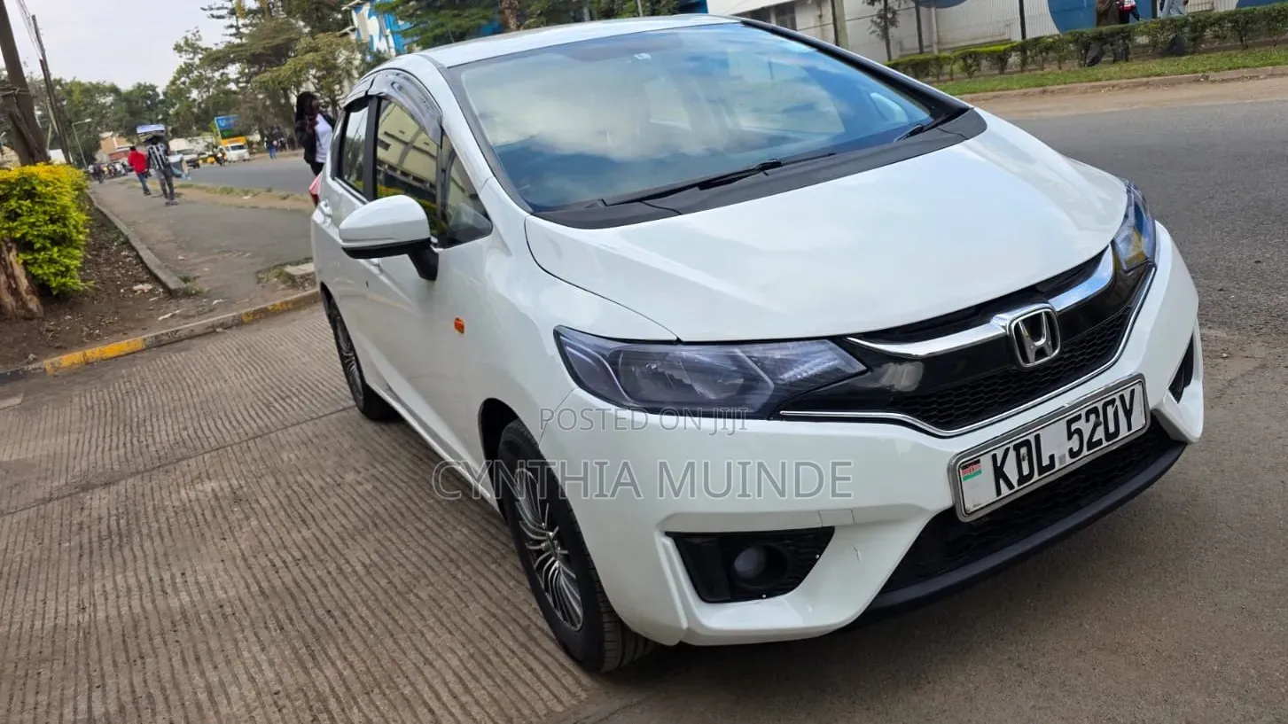 Honda Fit 2015 White