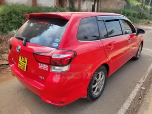 Toyota Corolla Fielder 2016 Red