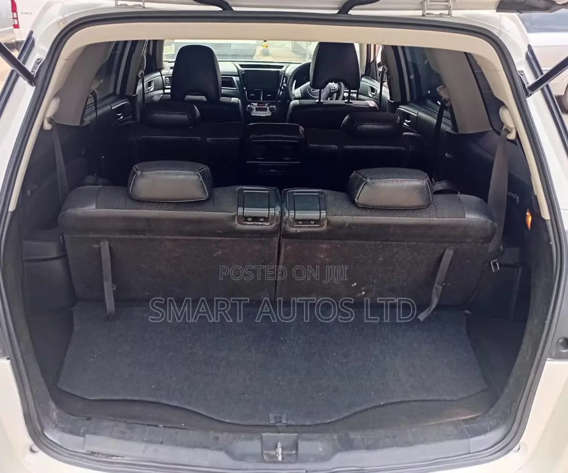Subaru Exiga 2012 Pearl