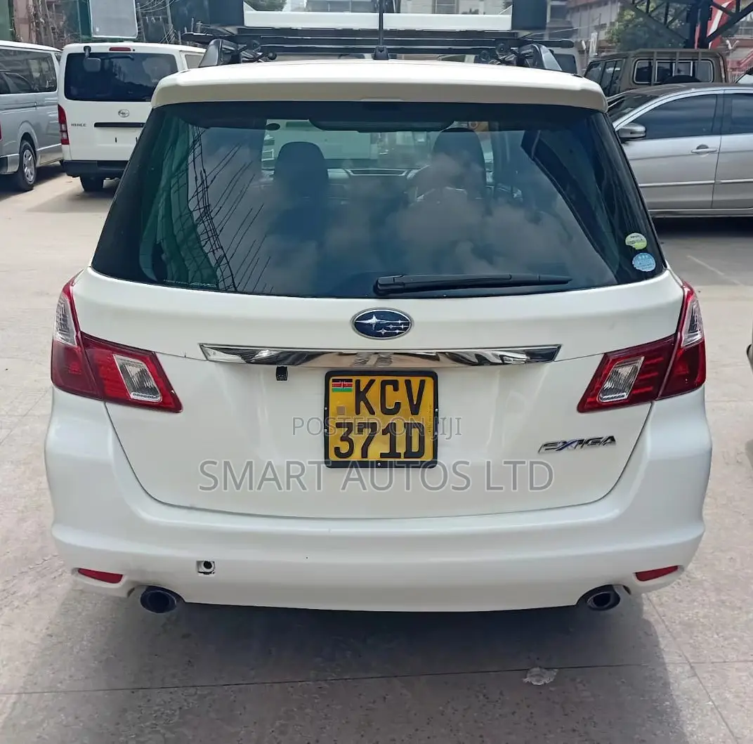 Subaru Exiga 2012 Pearl