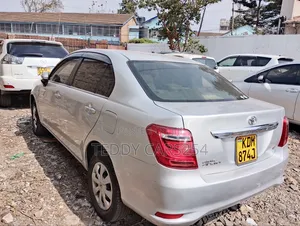 Toyota Axio 2016 Silver