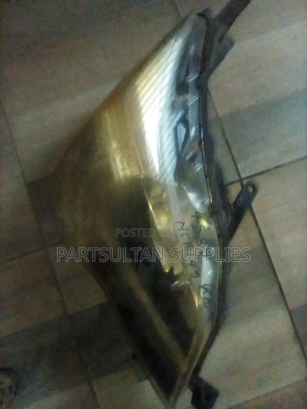 RHS Toyota Vitz Headlight