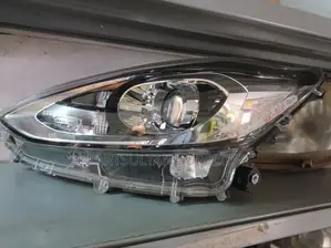 LHS Toyota Aqua 2017 Headlight