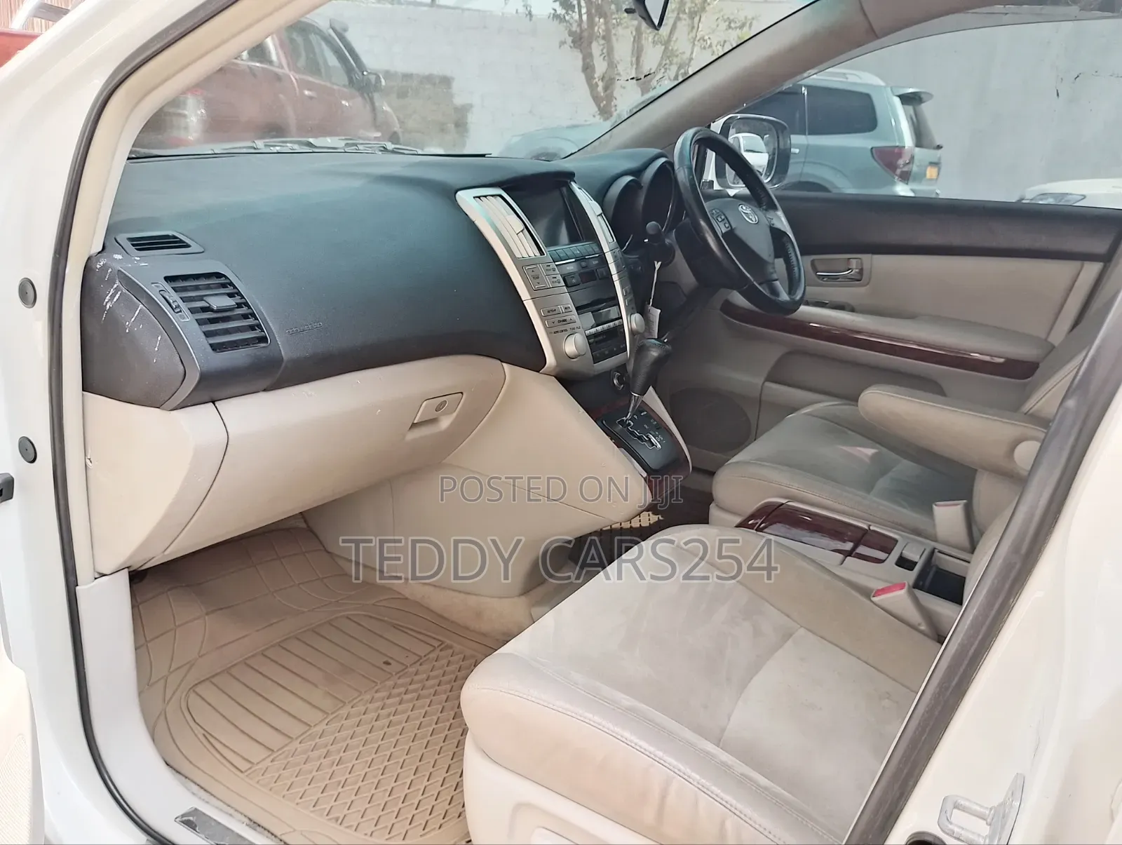 Toyota Harrier 2010 White