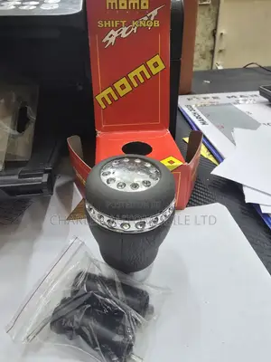 Momo Shift Gearknob Diamond