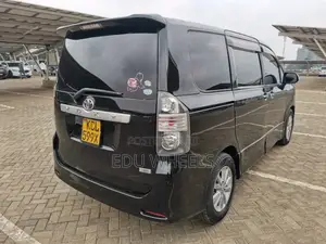 Toyota Voxy 2010 Black