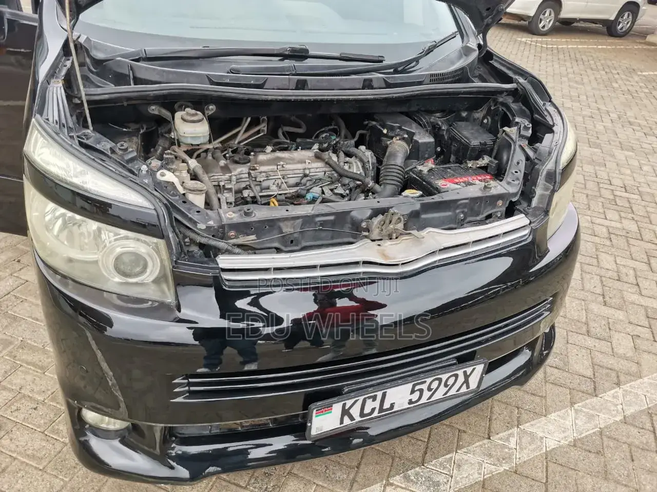 Toyota Voxy 2010 Black