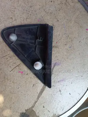 Sidemirror Finisher Cover/Triangle Belta