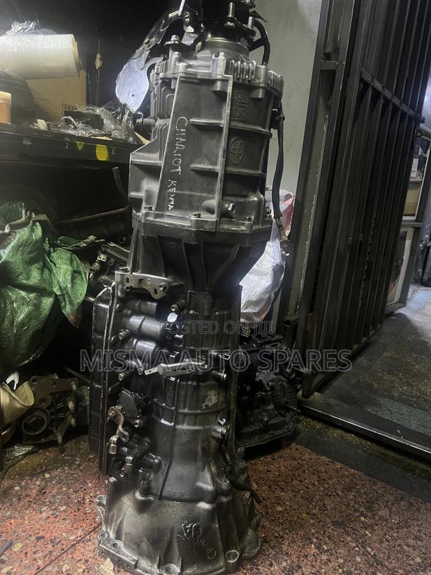 2uz Gearbox for V8 Petrol Complete With Transfer