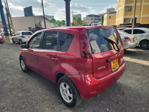 Nissan Note 2007 Red