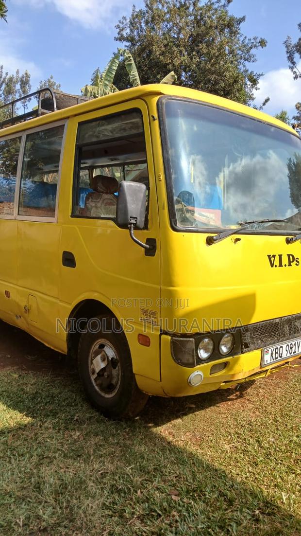 Mitsubishi Fuso Rosa 2014 Yellow - thumbnail 2