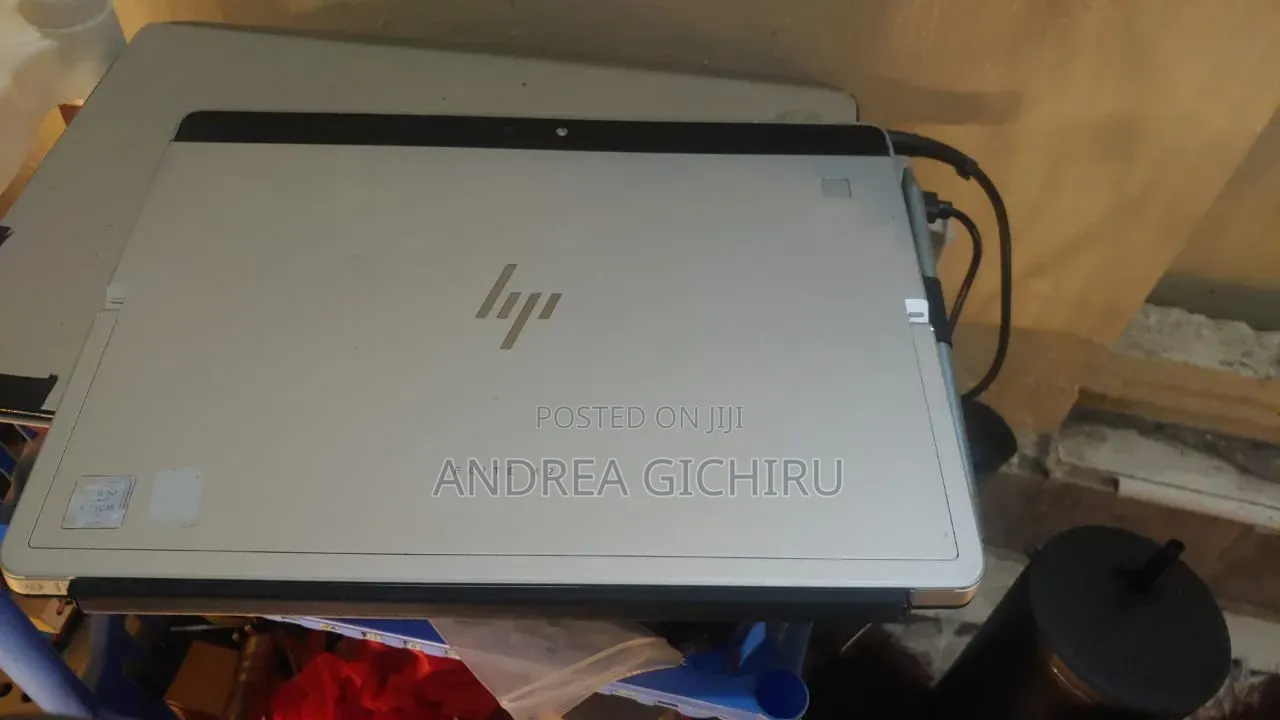 Laptop HP X2 210 G2 8GB Intel Core i5 SSD 256GB