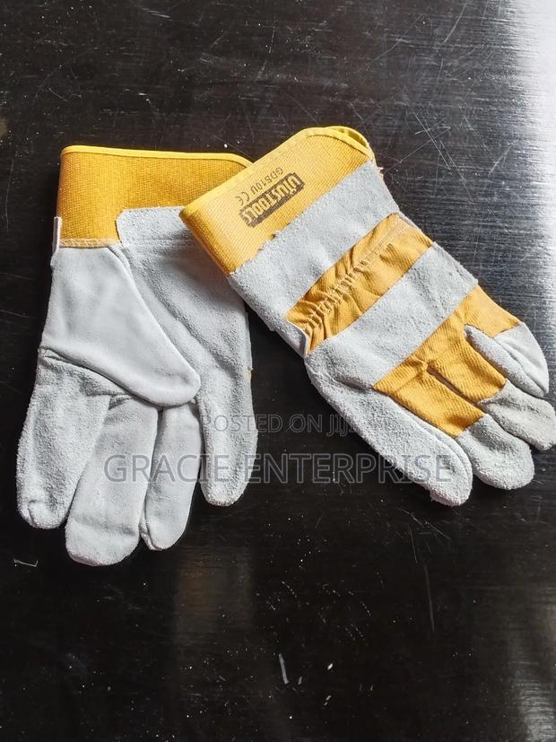 Workshop Safety Gloves - main view