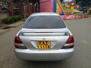 Toyota Mark II 2000 Silver