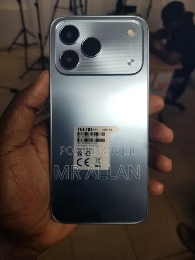 Tecno Spark 50 128 GB Gray - thumbnail 2