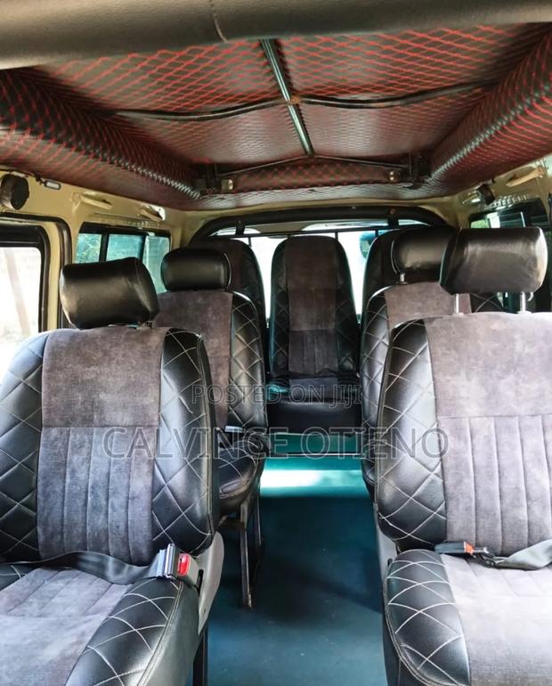 Toyota HiAce 2015 Yellow - thumbnail 5